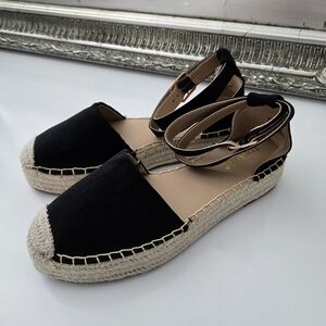 SHOEDAZZLE Calina Espadrille Flat. Black. Size 7.5. New.MaterialFaux-SuedeOu